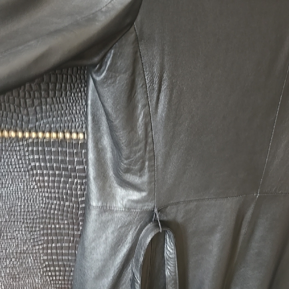 Kenneth Cole Black Trench Coat Timeless Elegance - Picture 10 of 16
